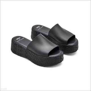 BLACK SHOES/View All Shoes/Melissa x Becky Platform Slide