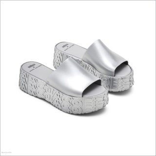 SILVER SHOES/View All Shoes/Melissa x Becky Platform Slide