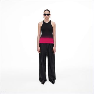 BLACK/HOT PINK MARCDOWN/View All Marcdown/Ombré Spray Rib Tank